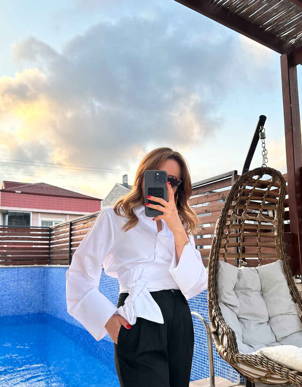 Bağlama Detaylı Beyaz Gömlek