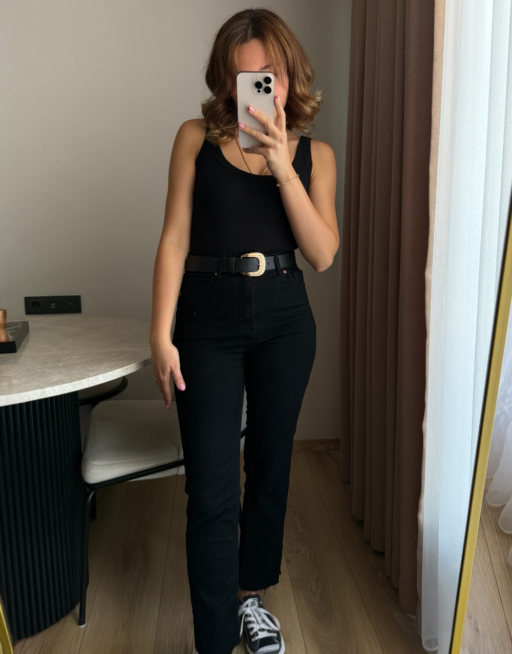 Orijinal Marka Kesik Paça Siyah Jean