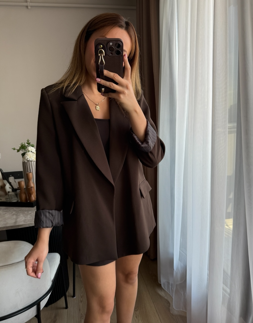 Kol Detaylı Kahverengi Blazer Ceket